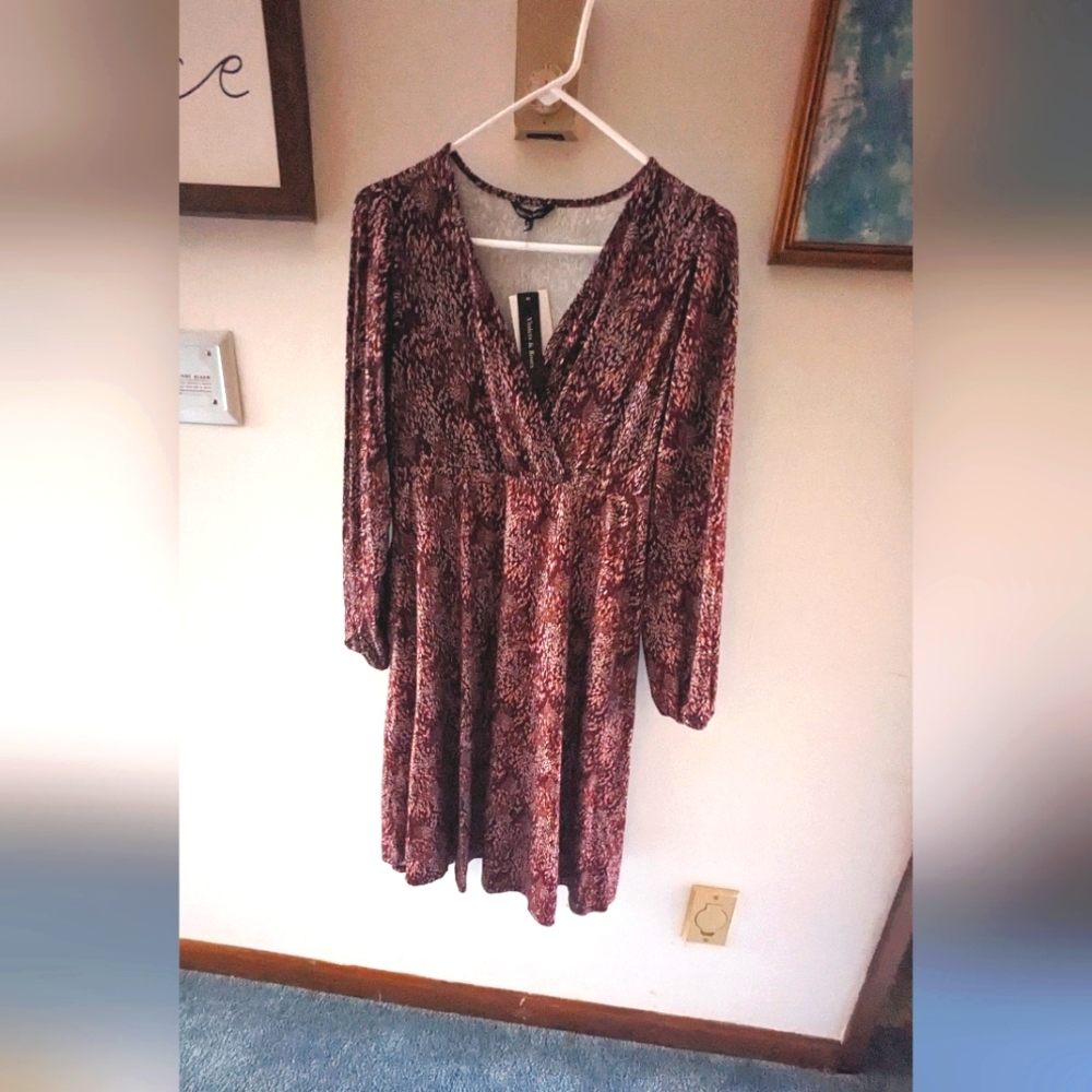 Violet & Roses Burgundy Dress